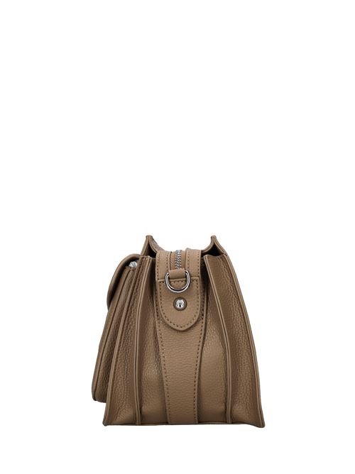  LA CARRIE | 151M-FM-28-TBSCUOIO